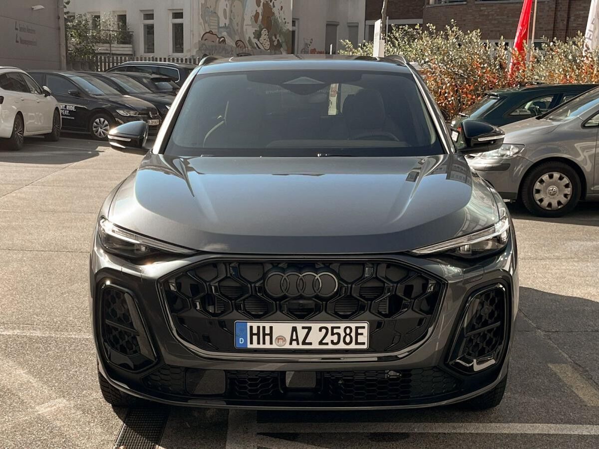 Audi Q5 e-hybrid quattro S tronic Pano AHK
