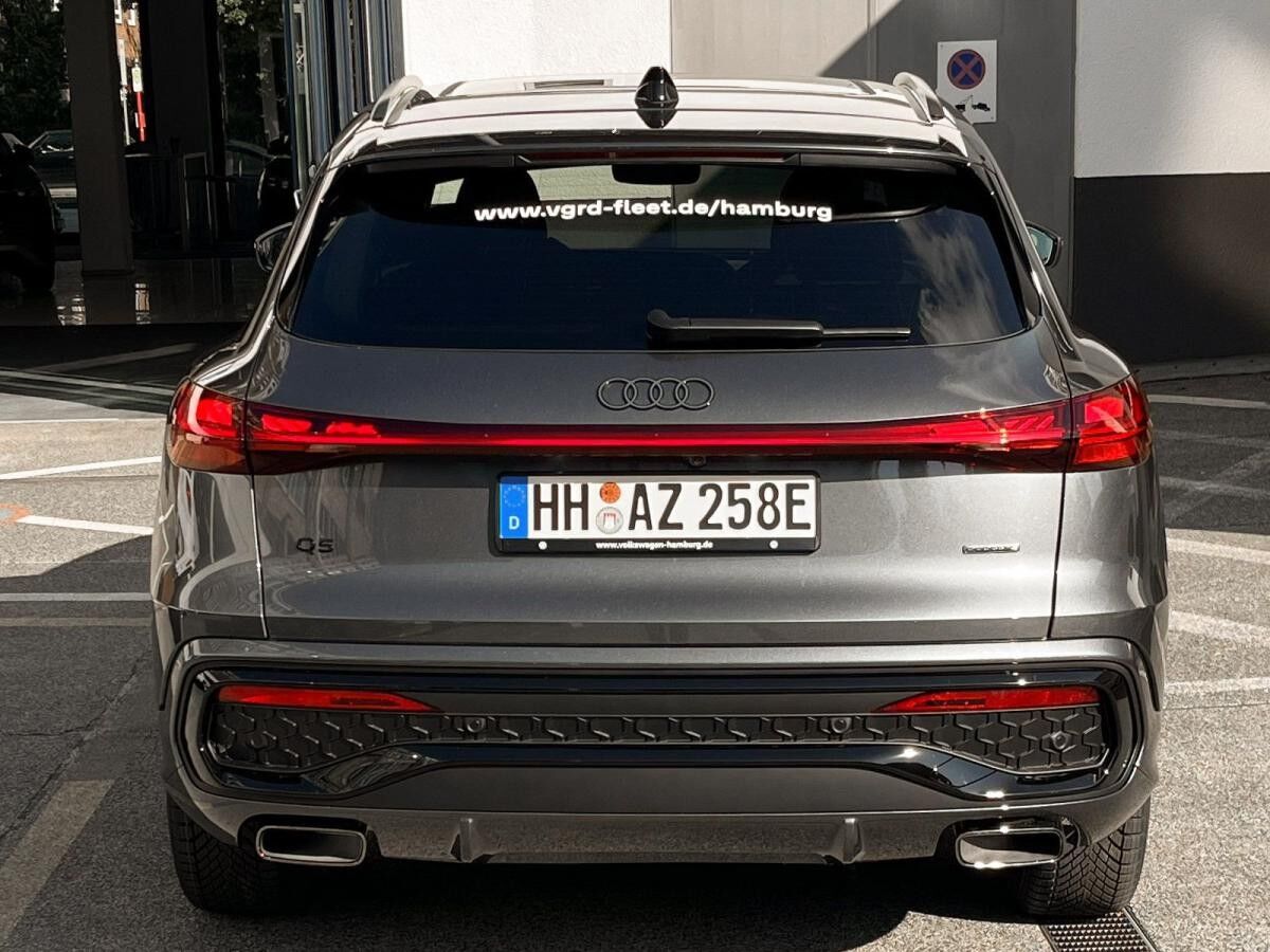 Audi Q5 e-hybrid quattro S tronic Pano AHK