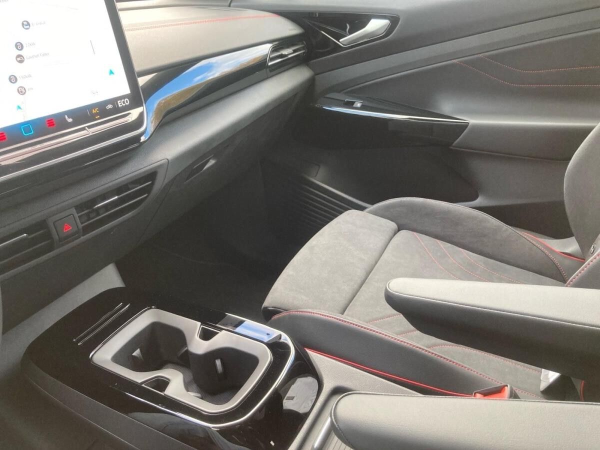 Volkswagen ID.5 GTX 4M NP.74T ACC.5J-G.WÄRMEPUMPE.AHK.KAMERA.NAVI.HUD.LED.HARMAN