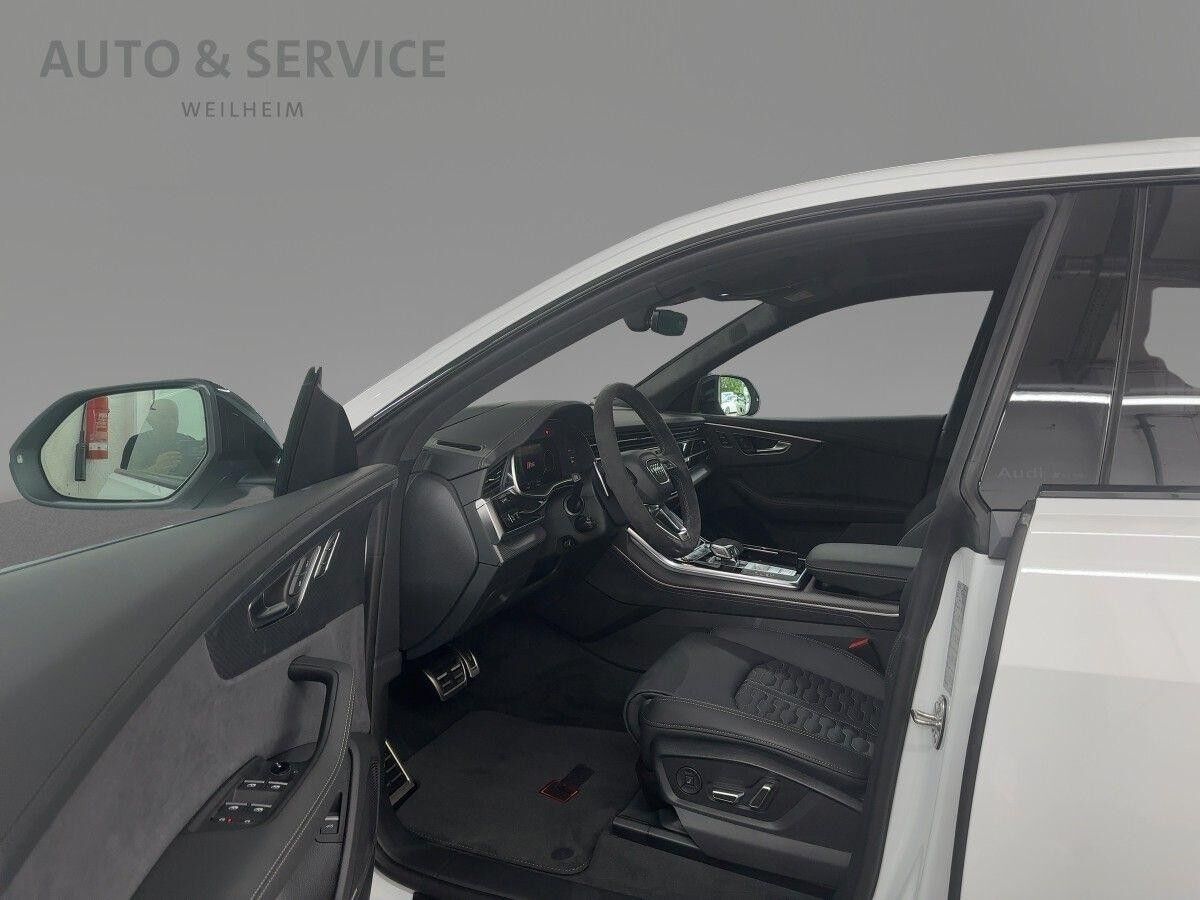 Audi RS Q8 SUV performance tiptronic AKTIONSPREIS Audi RS Q8 SUV performance tiptronic AKTIONSPREIS