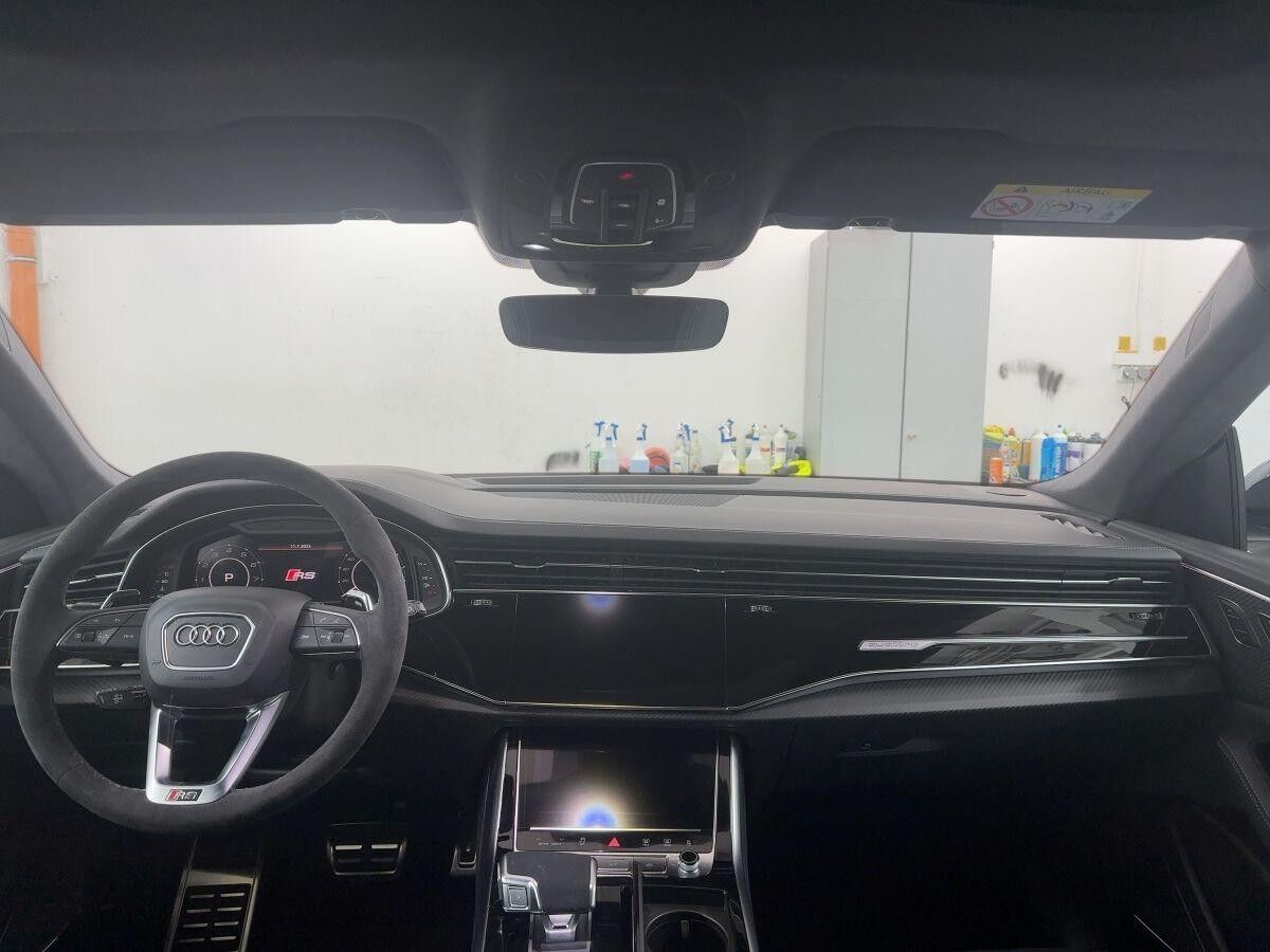 Audi RS Q8 SUV performance tiptronic AKTIONSPREIS Audi RS Q8 SUV performance tiptronic AKTIONSPREIS