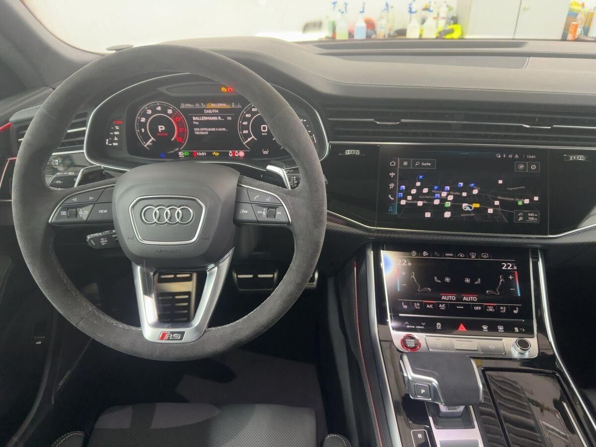 Audi RS Q8 SUV performance tiptronic AKTIONSPREIS Audi RS Q8 SUV performance tiptronic AKTIONSPREIS