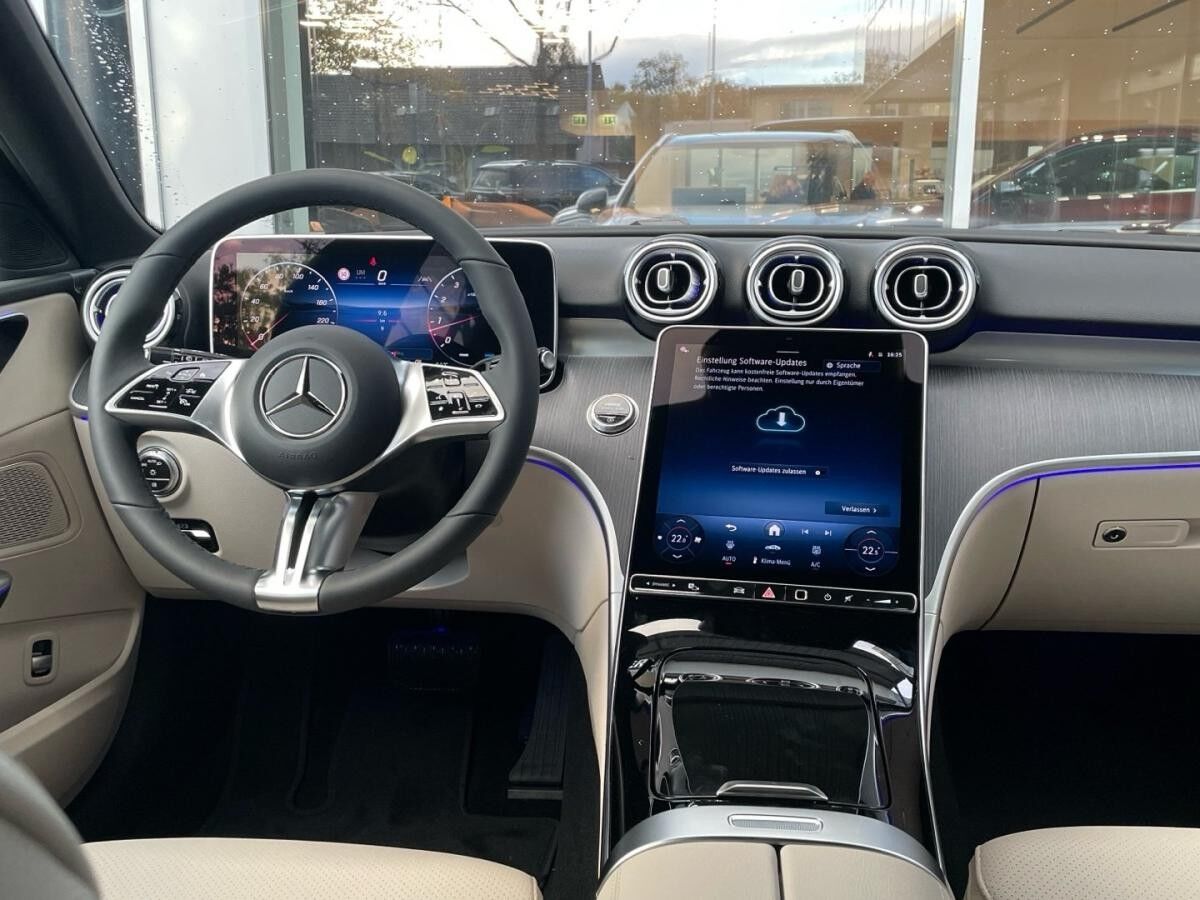 Mercedes-Benz C 180 T Avantgarde Totwinkel AHK Carplay Memory