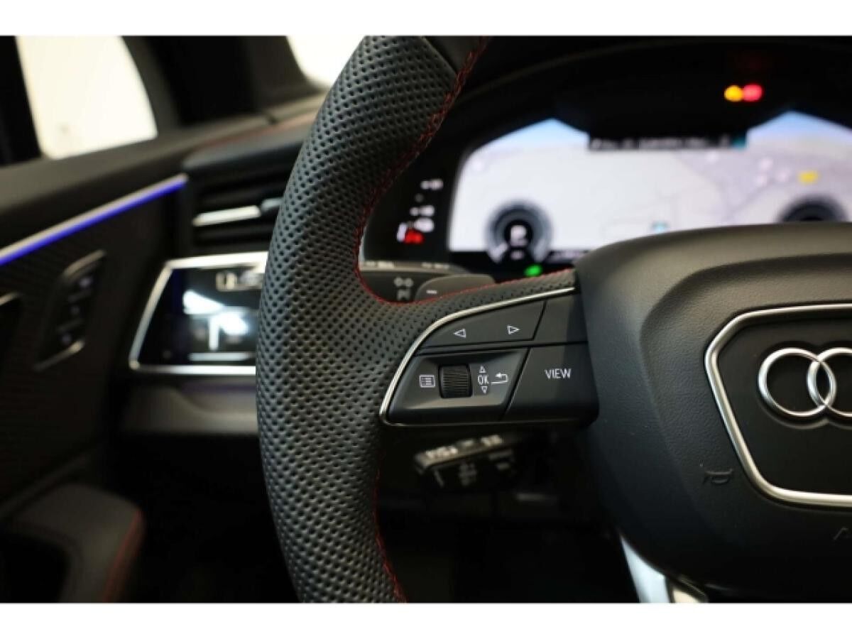 Audi Q7 60 TFSI e quattro S line business