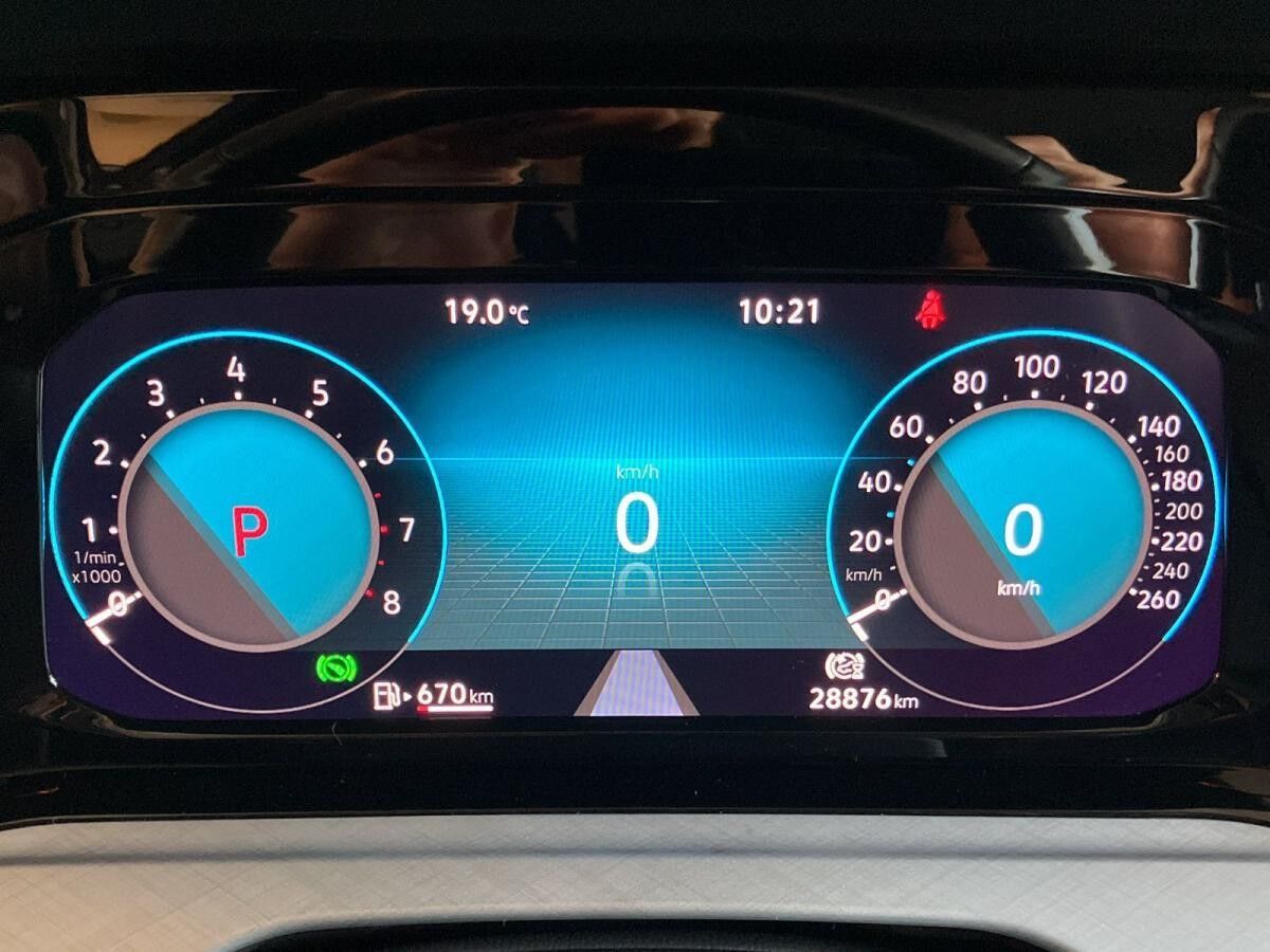 Volkswagen Golf VIII 1.5 TSI Life DSG AppConnect LED Einparkhilfe