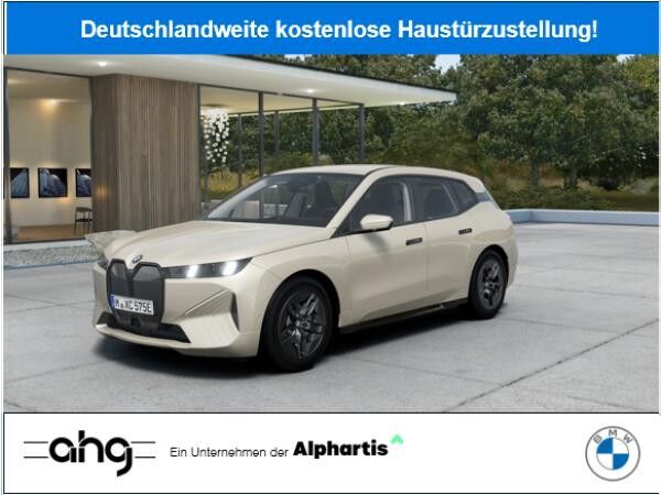 BMW ix xDrive45 Gewerbeaktion // 0,25 % DW Besteuerung // 20" // Komfort // Driving As. Plus //H&K Sound