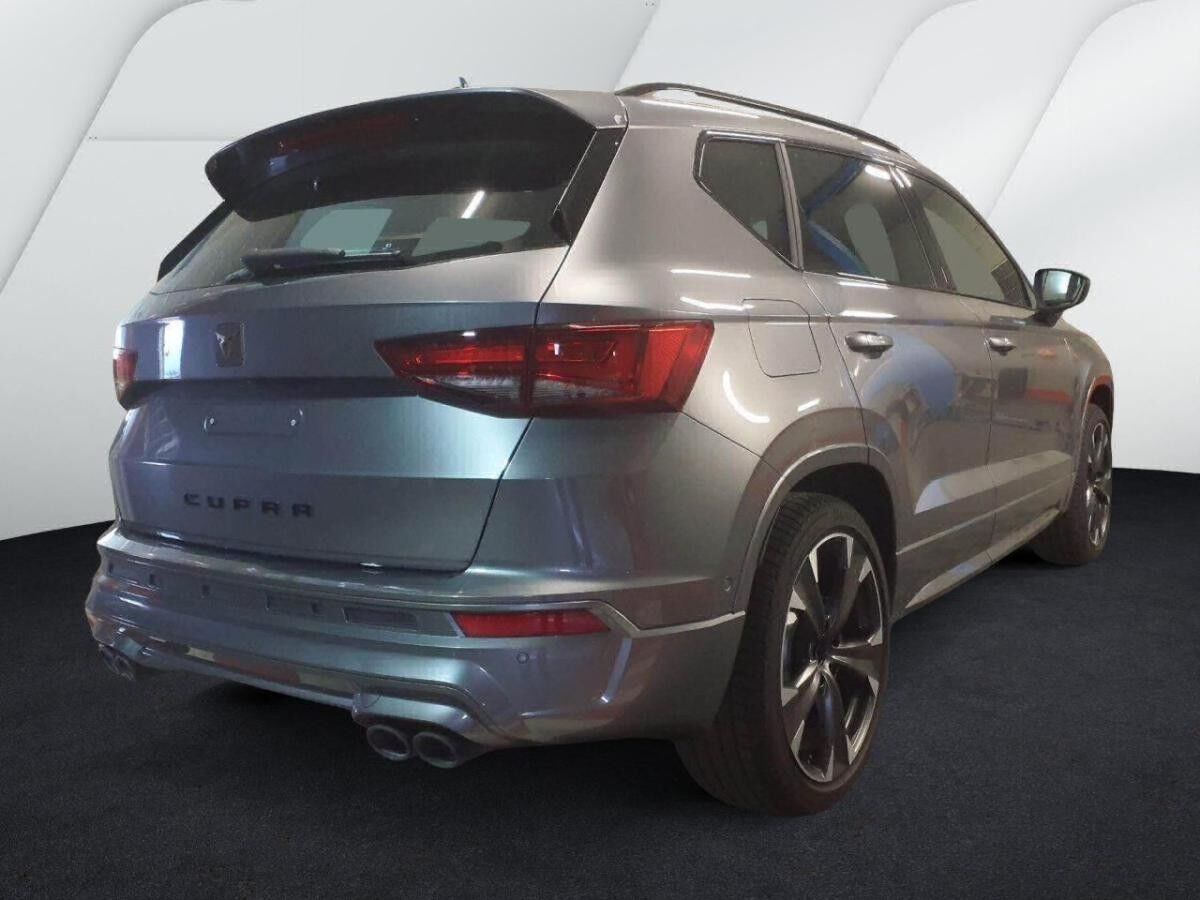 Cupra Ateca 2.0 TSI 230V AHL beats Pano LenkHzg Solar