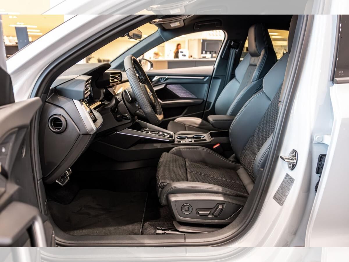Audi A3 Limousine 35 TDI S line S tronic Navi ACC Cam