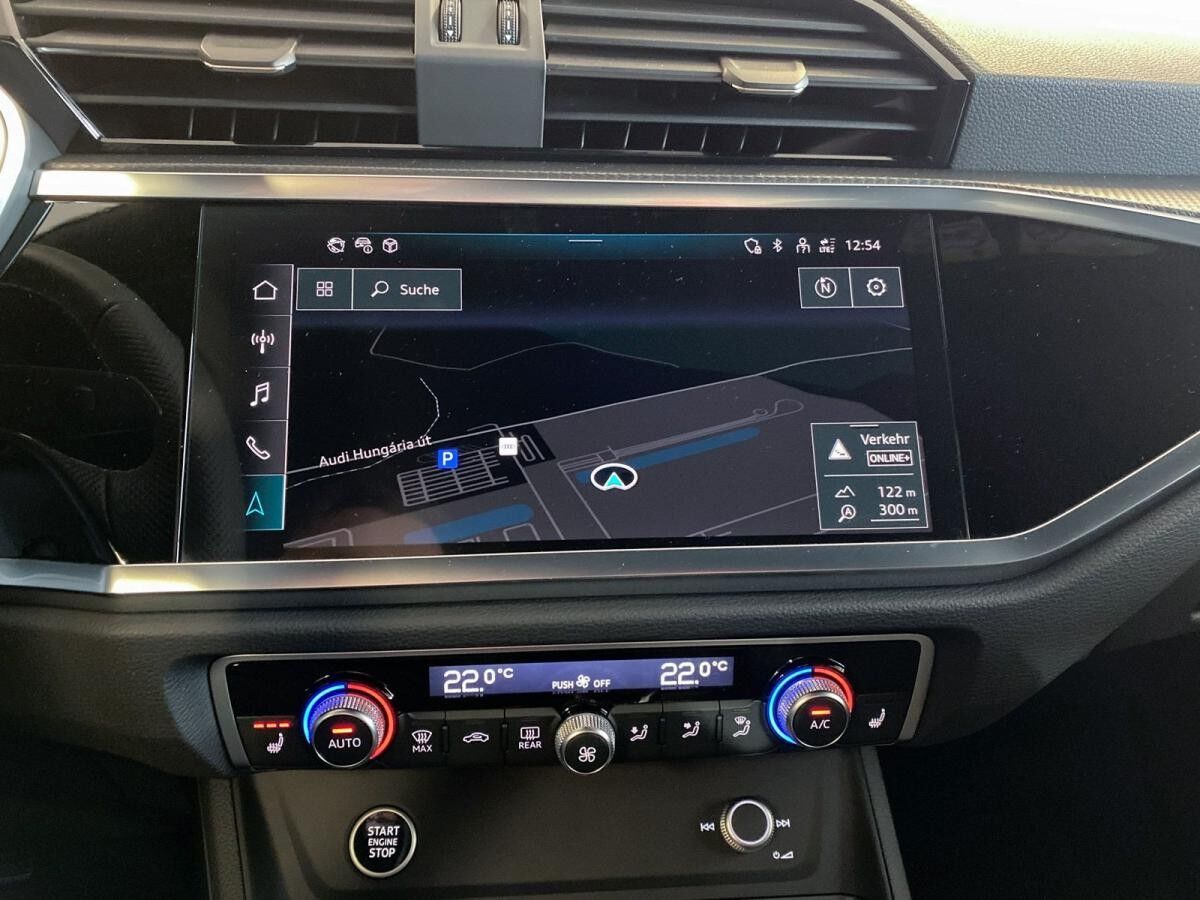 Audi Q3 35 TFSI S line S tronic LED Navi Sound Optik