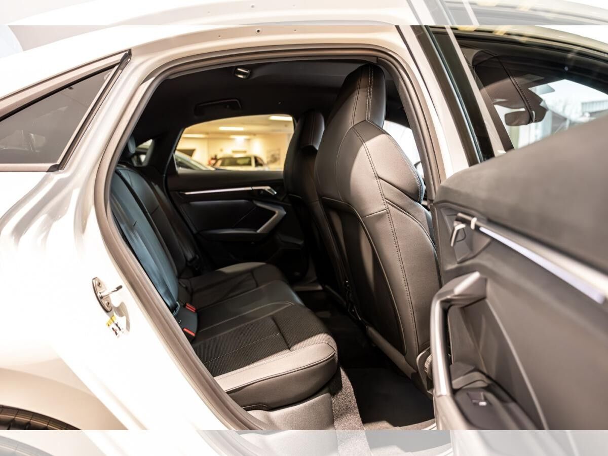 Audi A3 Limousine 35 TDI S line S tronic Navi ACC Cam