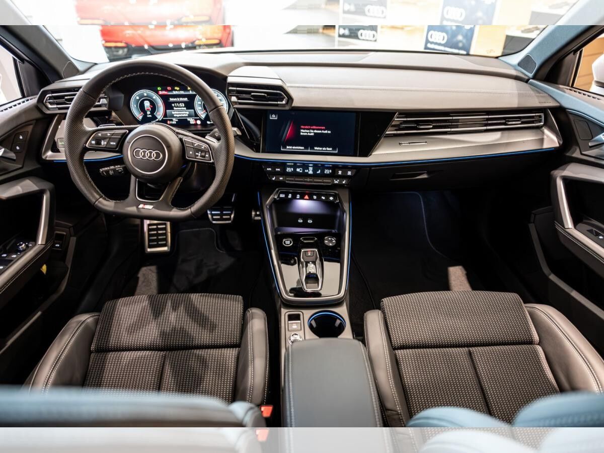 Audi A3 Limousine 35 TDI S line S tronic Navi ACC Cam