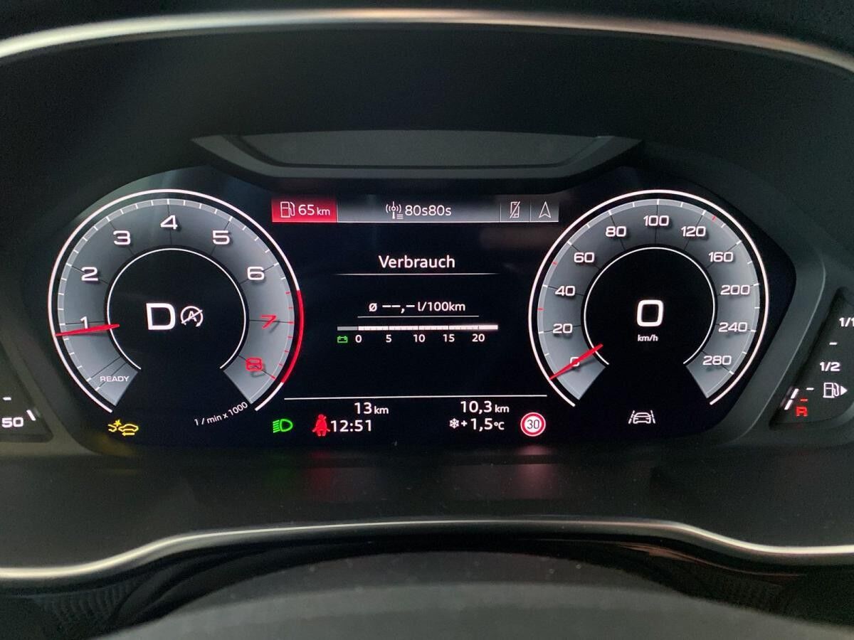 Audi Q3 35 TFSI S line S tronic LED Navi Sound Optik