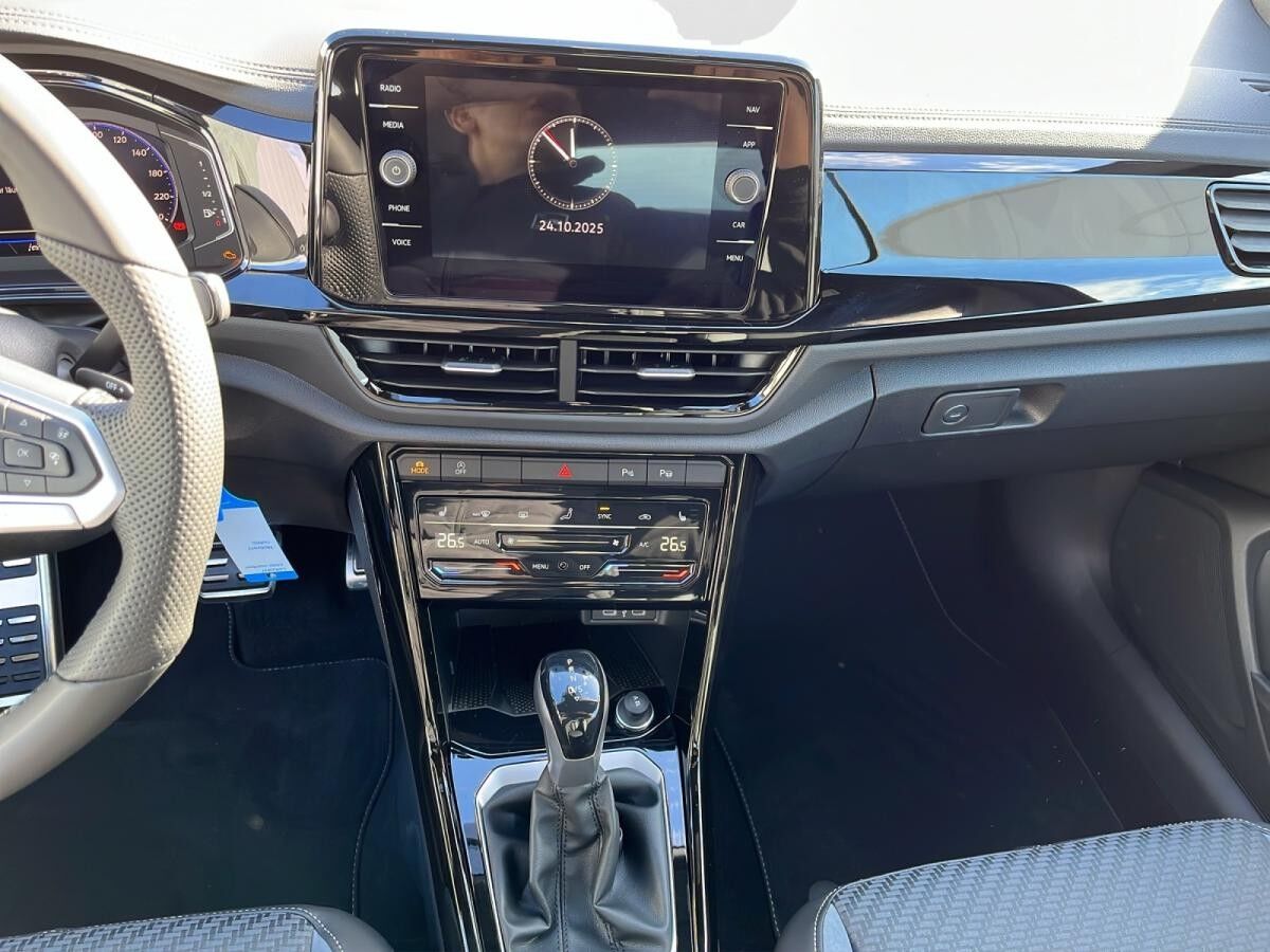 Volkswagen T-Roc Cabriolet (AC8)