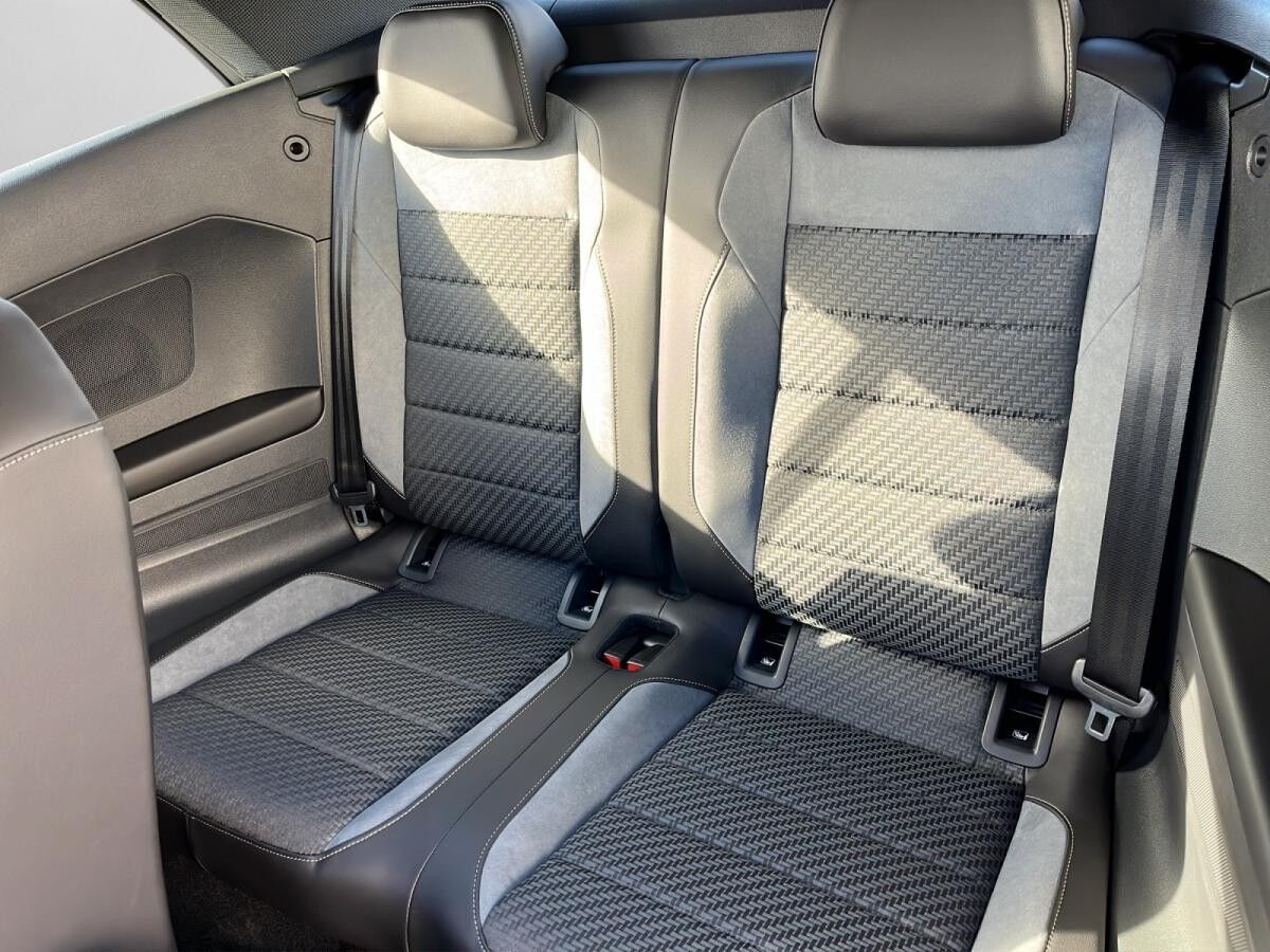 Volkswagen T-Roc Cabriolet (AC8)