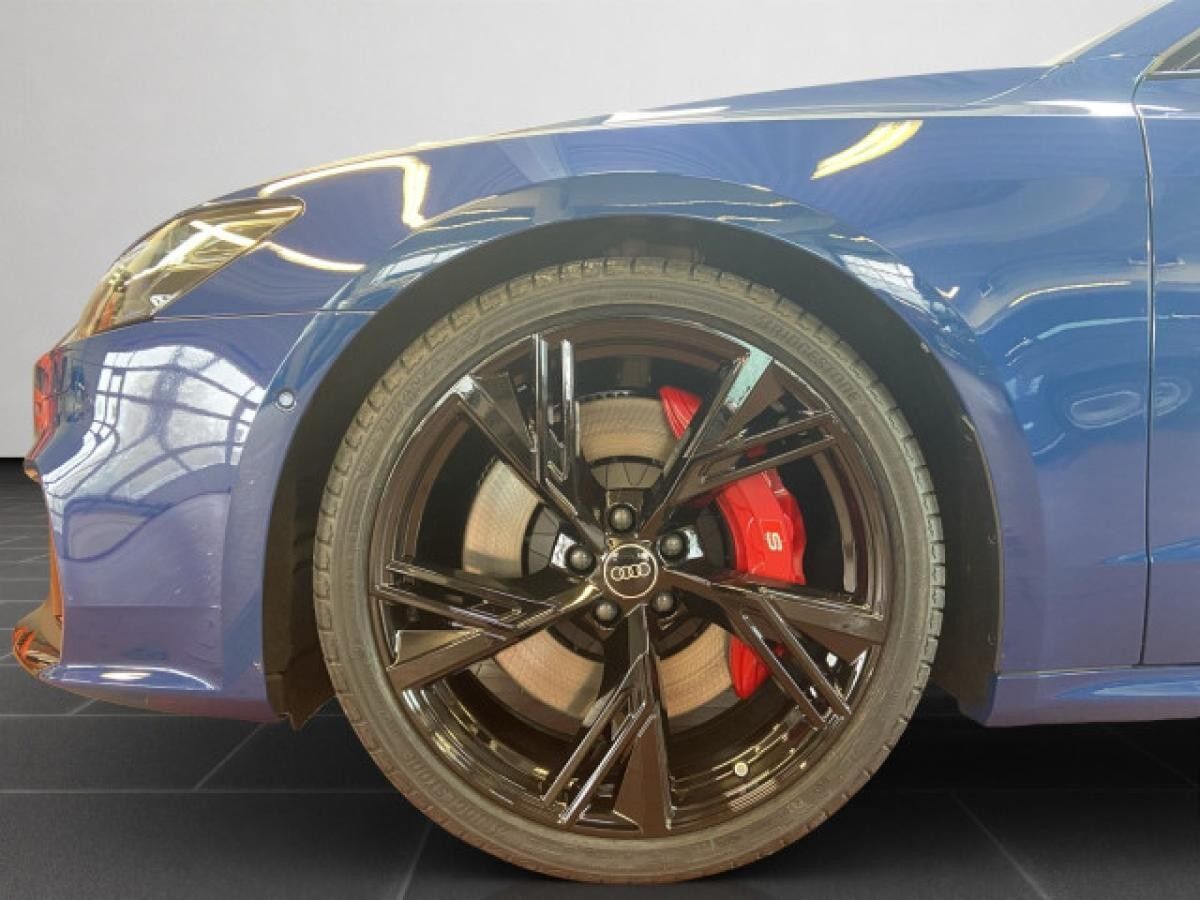 Audi S7 Sportback, Luftfahrwerk, Sportedition Silber/Ozeanblau, el. Panodach, B&O Sound, AHK