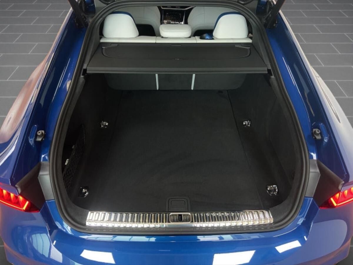 Audi S7 Sportback, Luftfahrwerk, Sportedition Silber/Ozeanblau, el. Panodach, B&O Sound, AHK