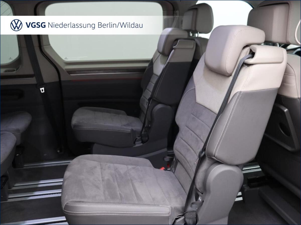 Volkswagen Multivan Style Vis a Vis Travel Assit HeadUp AHK