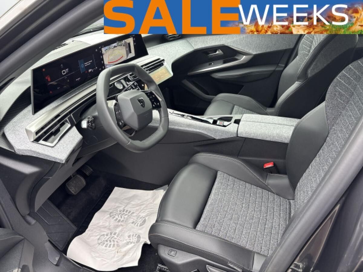 Peugeot 5008 Allure Hybrid 145 e-DSC6 / AHK / 360° Kamera