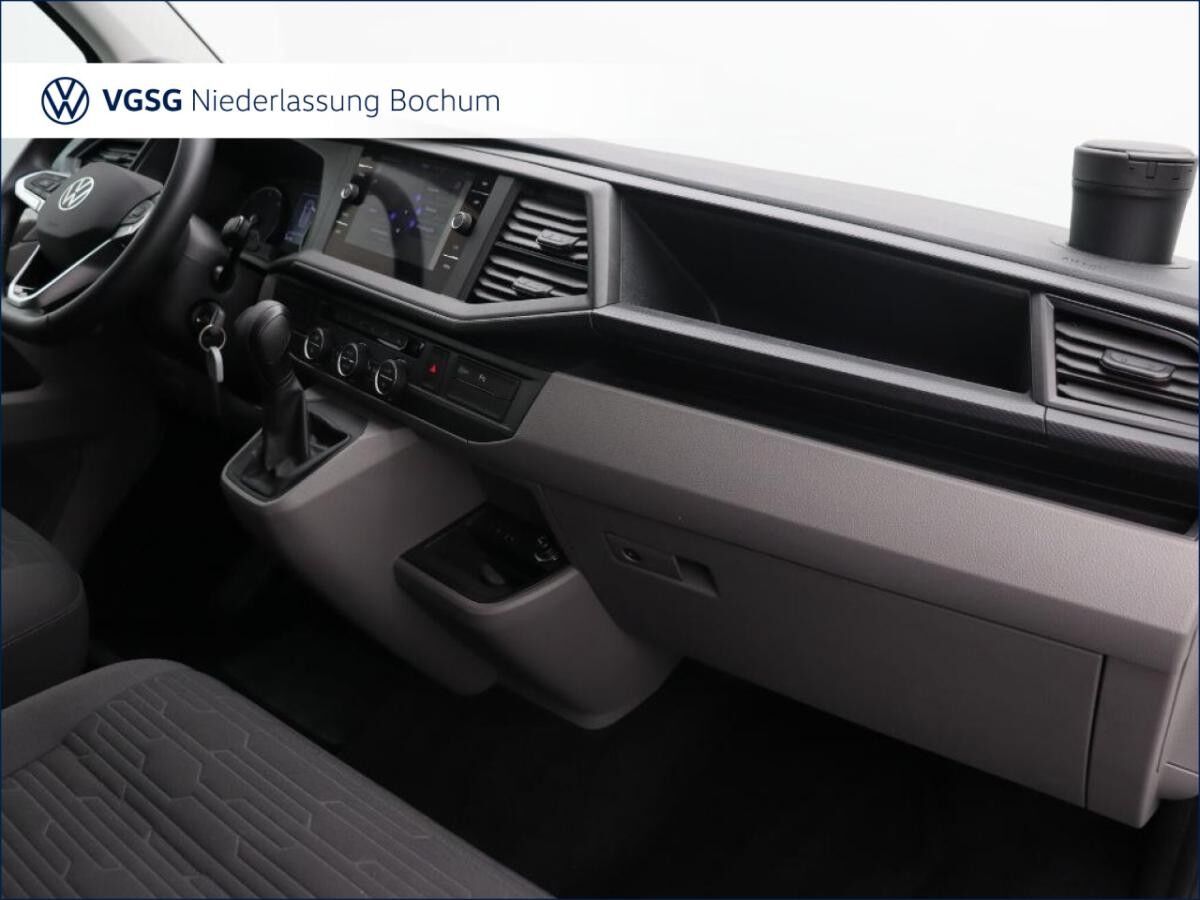 Volkswagen T6.1 Caravelle Comfortline Lang AHK Sitzhzg. Navi