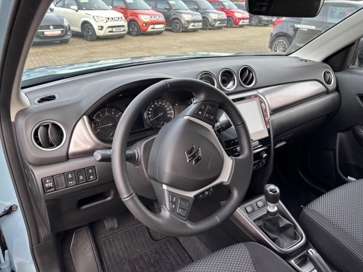 Suzuki Vitara 1.5 Comfort AGS Hybrid - Standort Hamburg