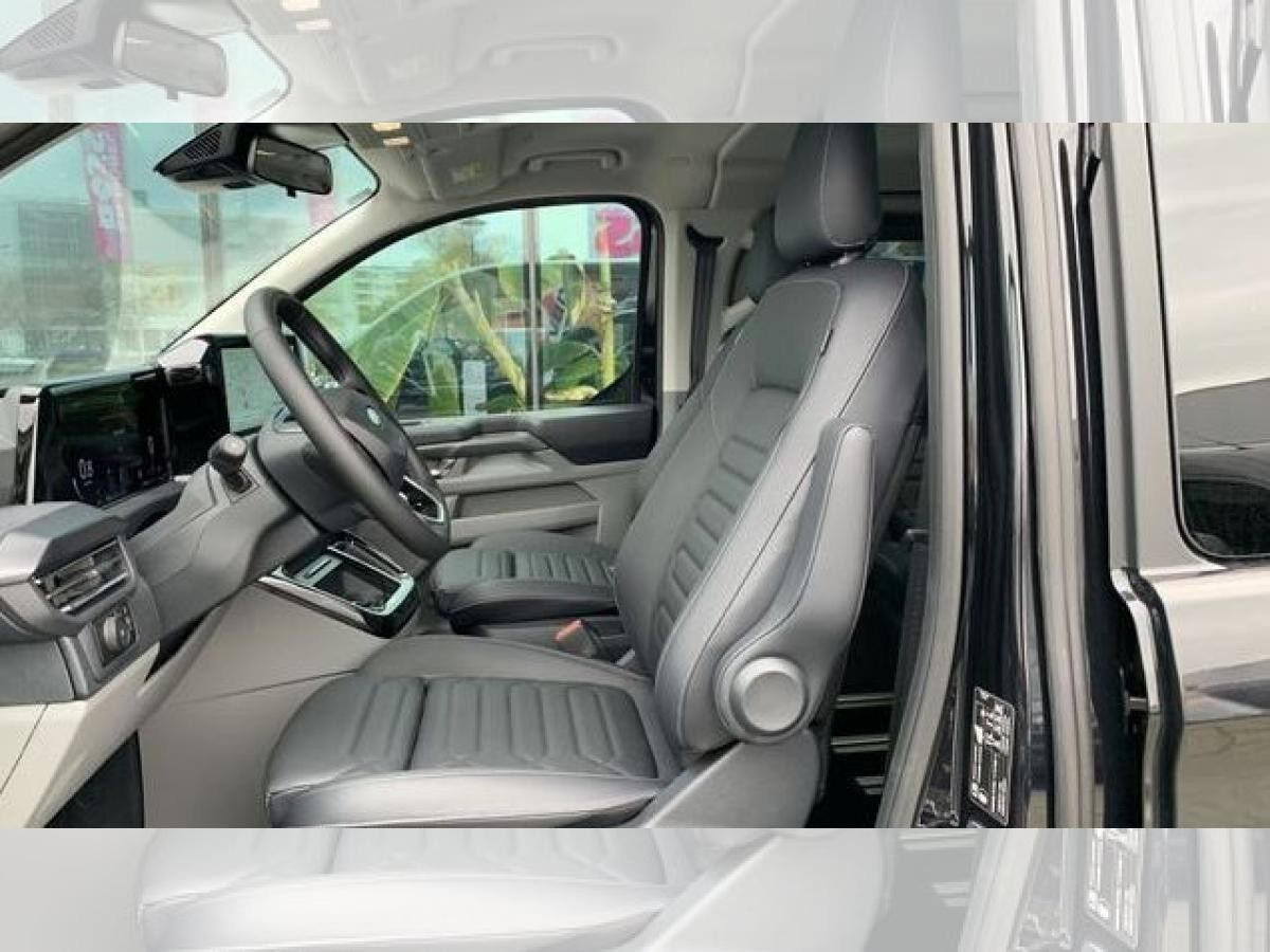 Ford Tourneo Custom Titanium L2 mit Leder