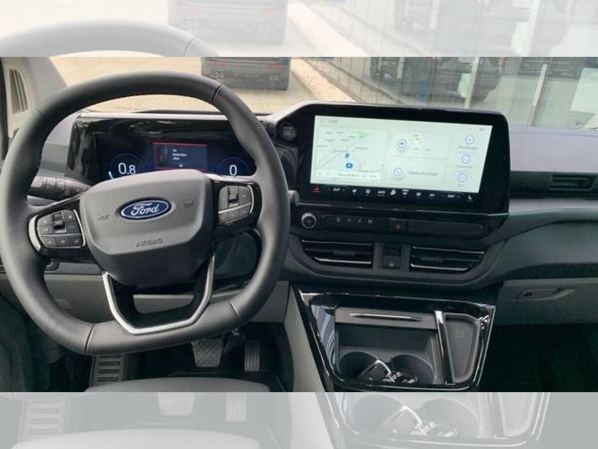 Ford Tourneo Custom Titanium L2 mit Leder