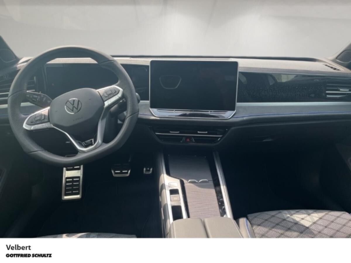 Volkswagen Passat R-Line 1.5 eHybrid 🔥Herbst Deal🔥Panoramadach, Matrix-LED uvm. (Velbert)