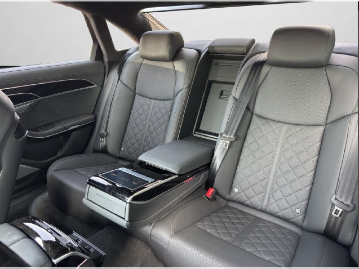 Audi A8 S line*Standhzg.*Pano*B&O advanced*21"Alu*Head-Up*Nachtsicht*dig.Matrix*Allradlenkung*