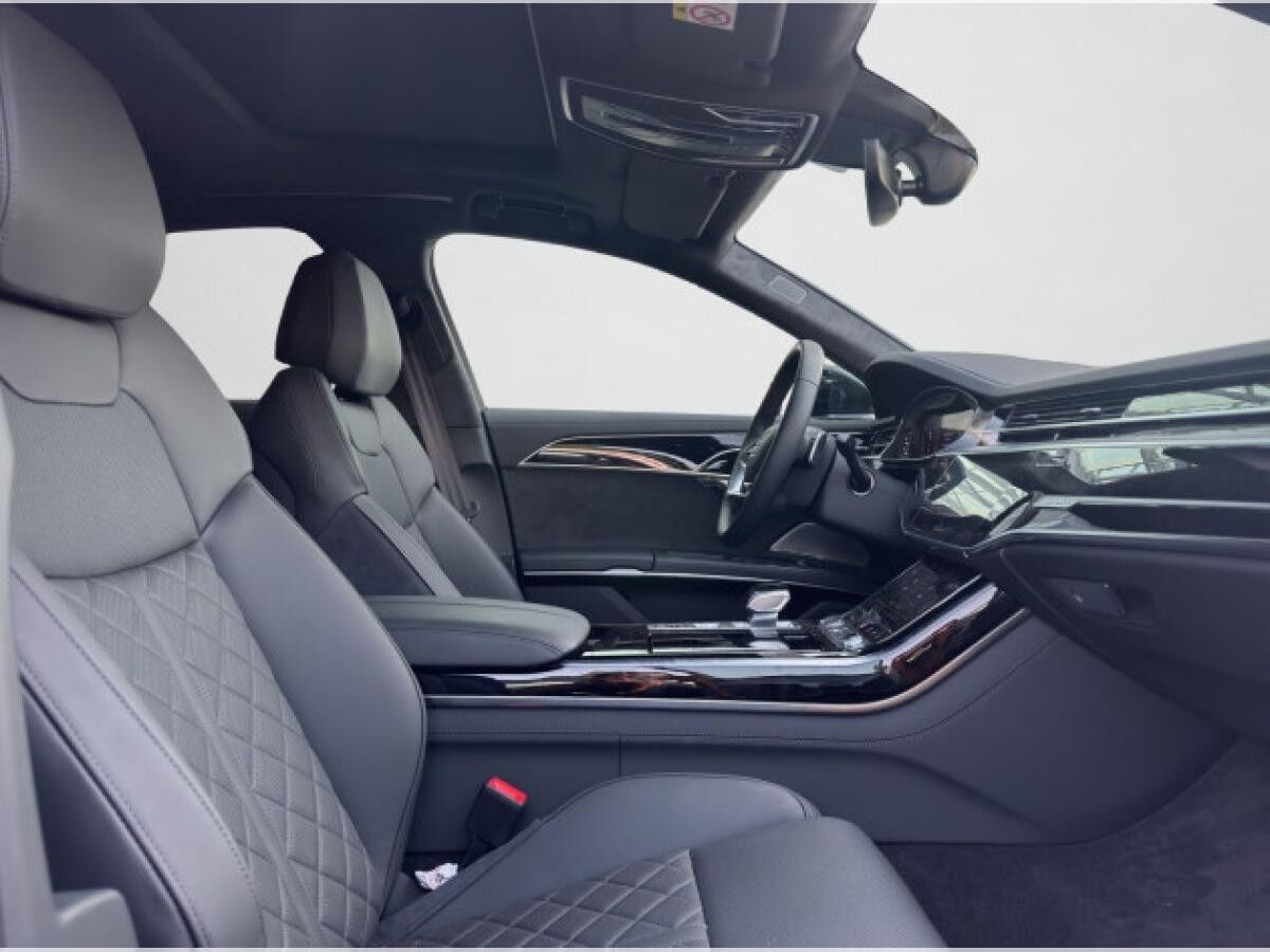Audi A8 S line*Standhzg.*Pano*B&O advanced*21"Alu*Head-Up*Nachtsicht*dig.Matrix*Allradlenkung*