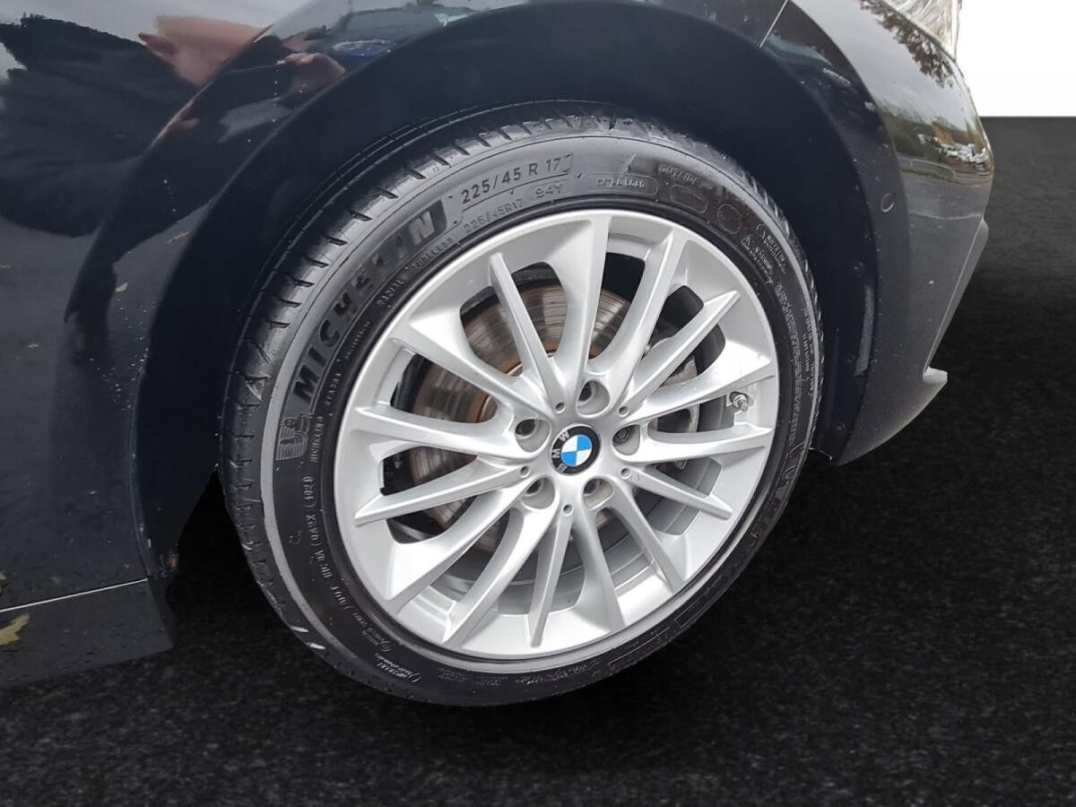 BMW 118 i Hatch Advantage DAB LED WLAN Komfortzg.