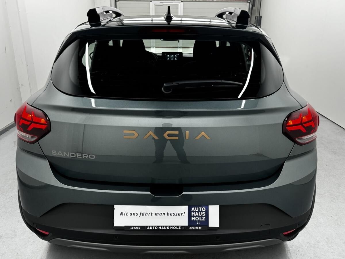 Dacia Sandero Stepway Extreme TCe 90 CVT 📲inkl. Full-Service