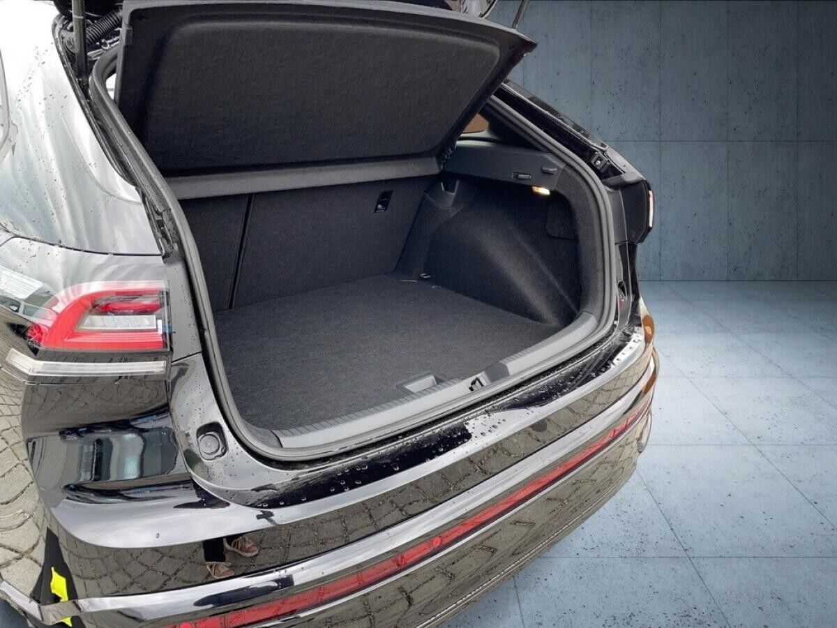 Volkswagen Taigo R-Line 1.0 TSI DSG AHK+ACC+RearView+Navi