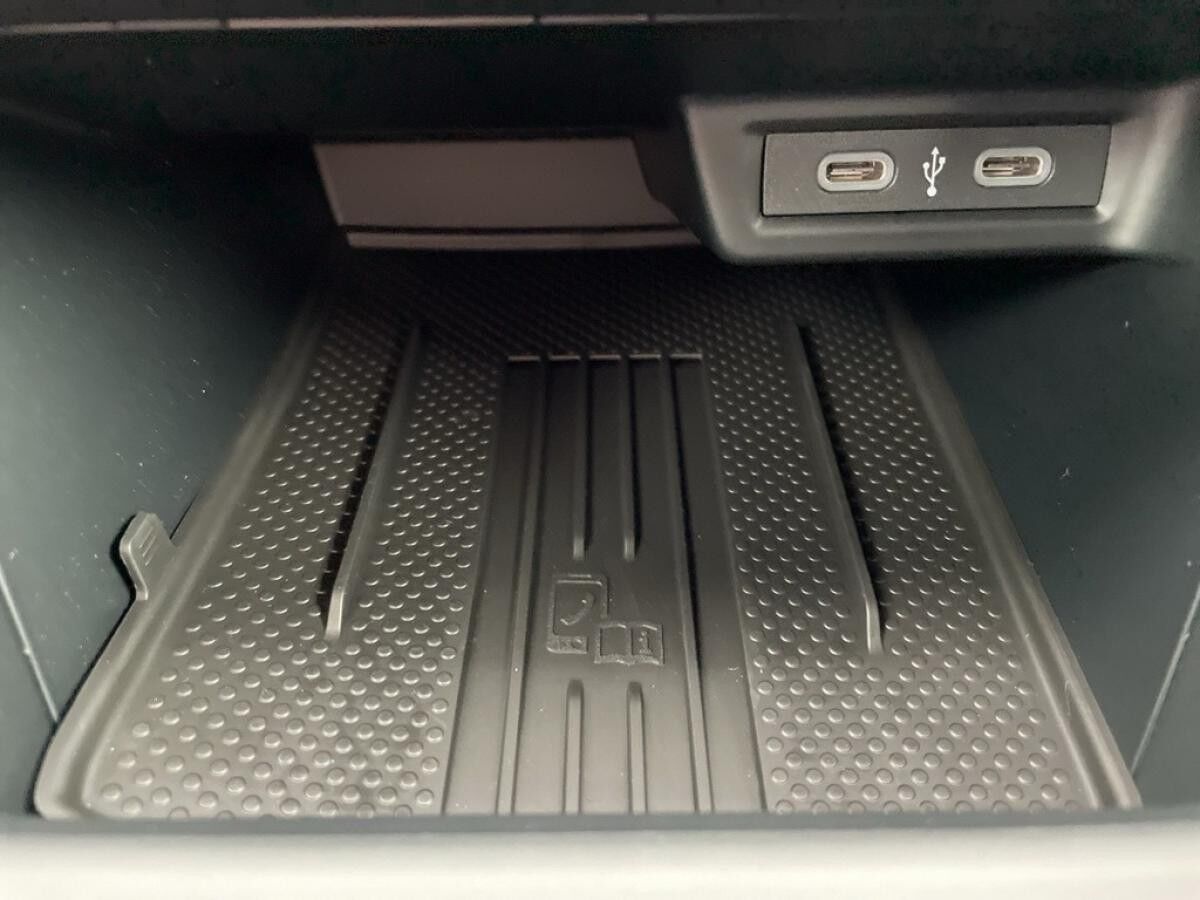 Volkswagen Taigo R-Line 1.0 TSI DSG AHK+ACC+RearView+Navi