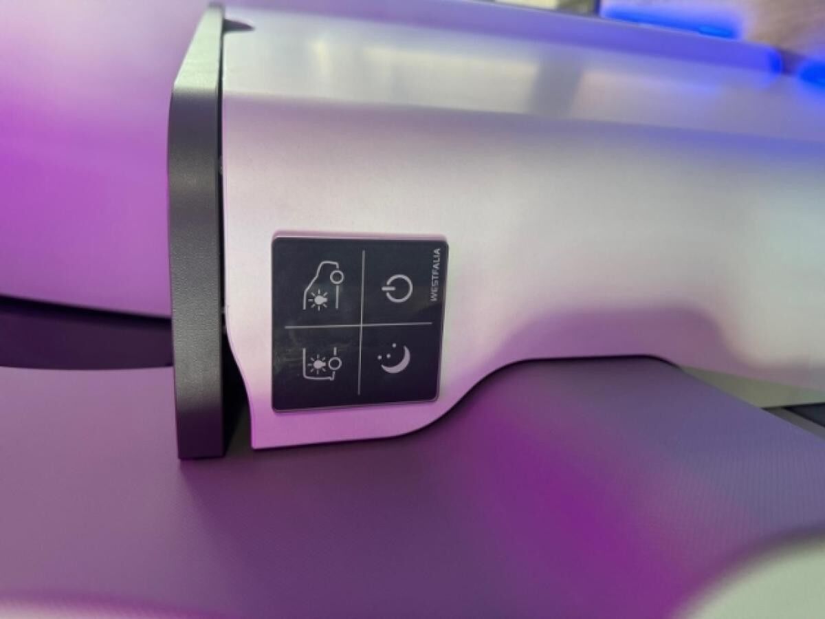 Ford Custom Nugget Nugget Titanium 320 L1, 2,0 l EcoBlue 125 kW (170 PS) (D), 8-Gang-Automatikgetriebe (A), 0 T, 125 (1