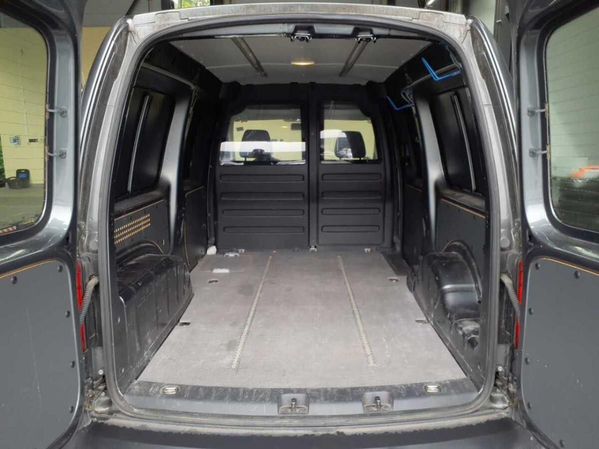 Volkswagen Caddy Maxi / Navi, Klima, Heckflügeltüren