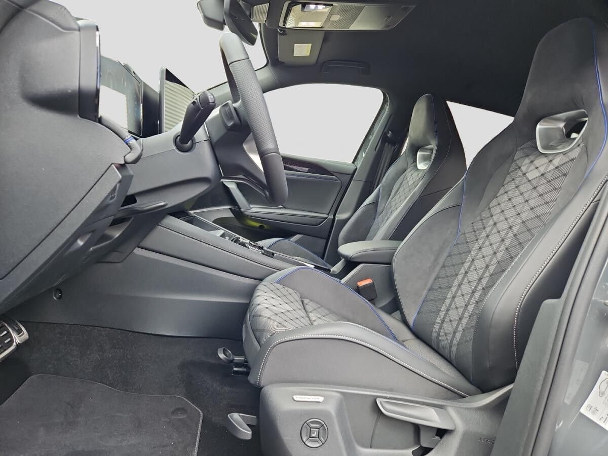 Volkswagen Tiguan R-Line 2,0 l TSI 4MOTION *Sofort Verfügbar*