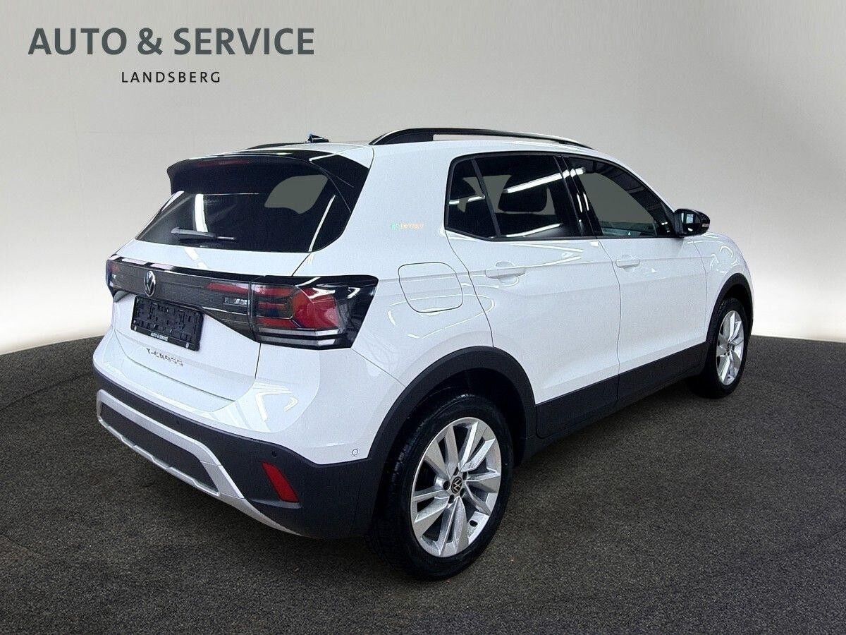 Volkswagen T-Cross Energy 1.0 l TSI Ganzjahresreifen