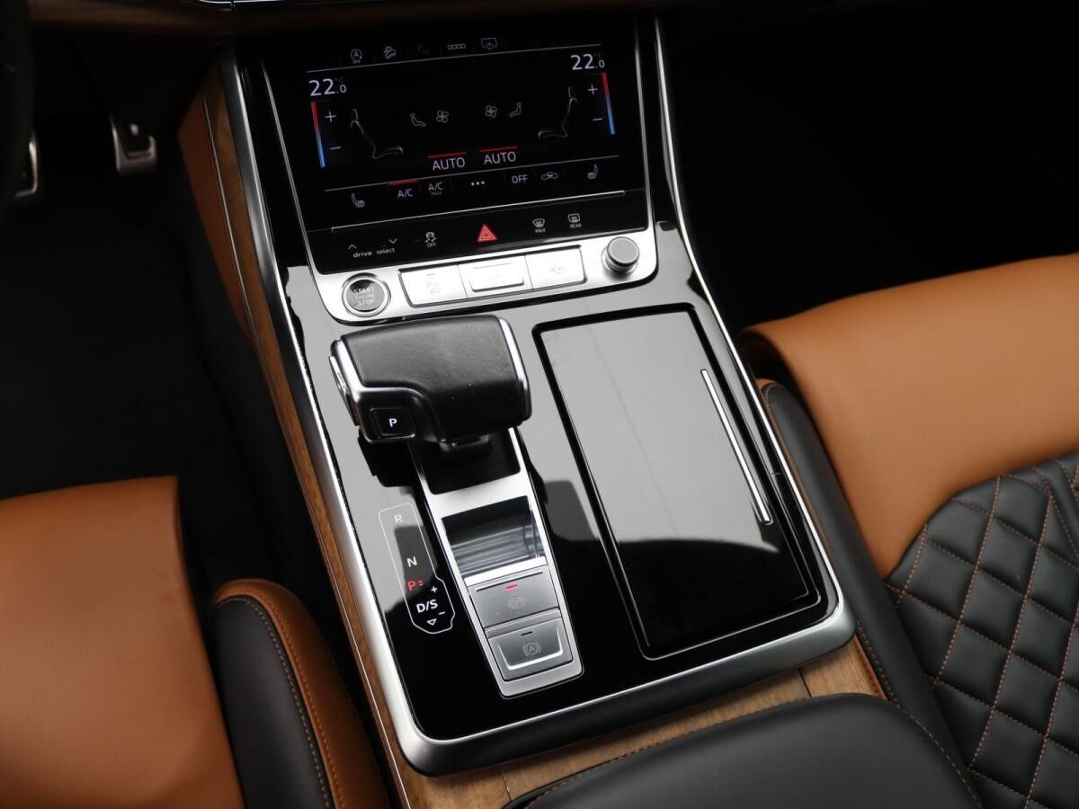 Audi Q8 S-Line 50 TDI quattro / Pano, HD-Matrix, B&O