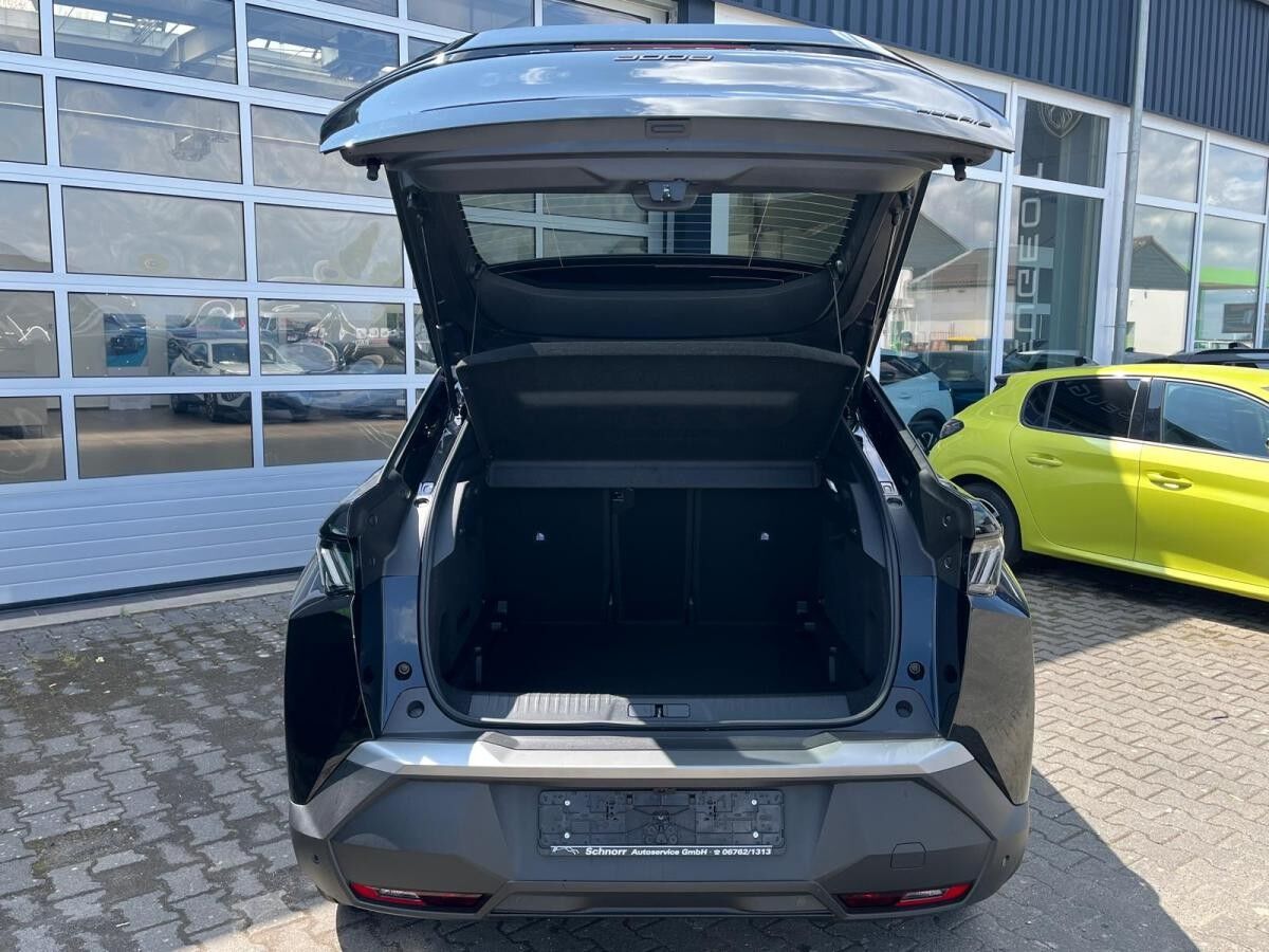 Peugeot 3008 Allure HYBRID 145 e-DSC6 !SOFORT!