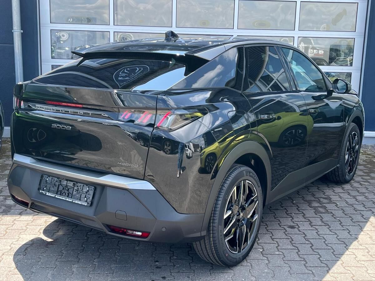 Peugeot 3008 Allure HYBRID 145 e-DSC6 !SOFORT!