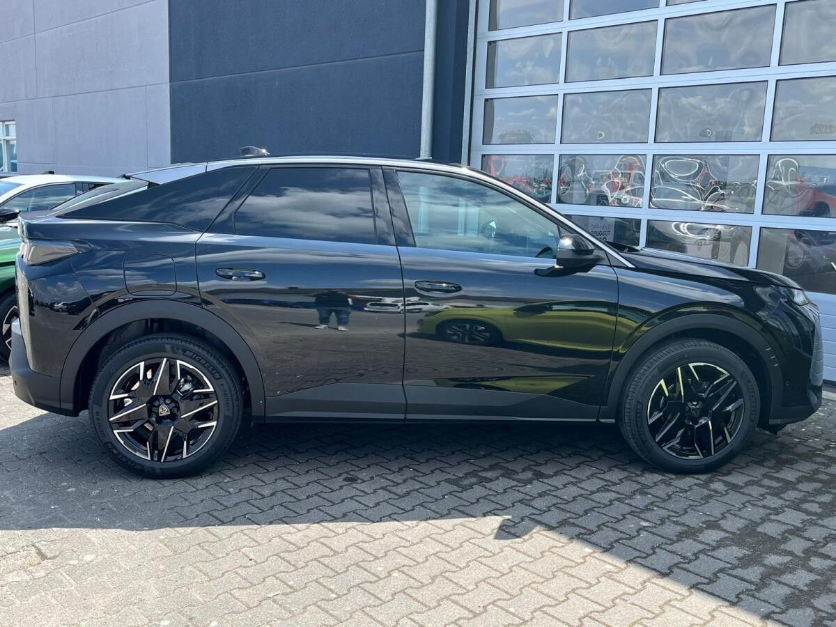 Peugeot 3008 Allure HYBRID 145 e-DSC6 !SOFORT!