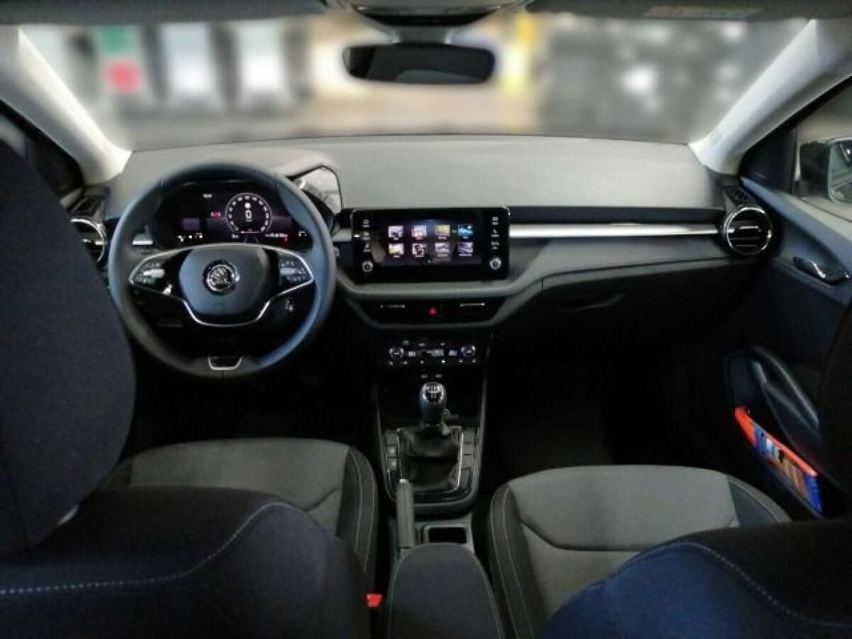 Skoda Fabia Essence 1,0 MPI 5-Gang-Schaltgetriebe