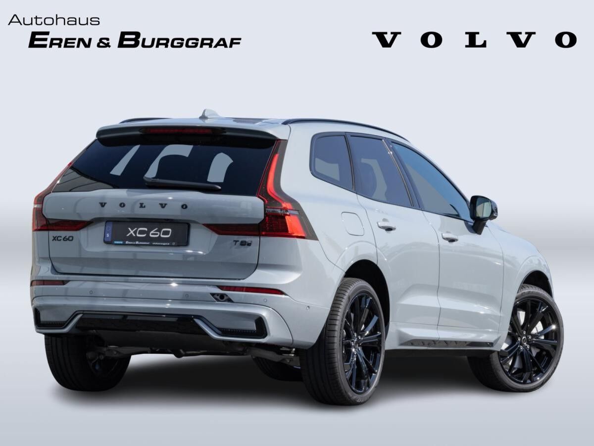 Volvo XC60 T8 Plus Black Edition
