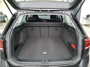 Volkswagen Passat Variant 2.0 TDI Business*ACC*DSG*Navi*RFK