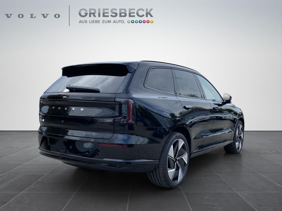 Volvo EX90 Twin Performance 6-Sitzer Ultra AHK Luftf