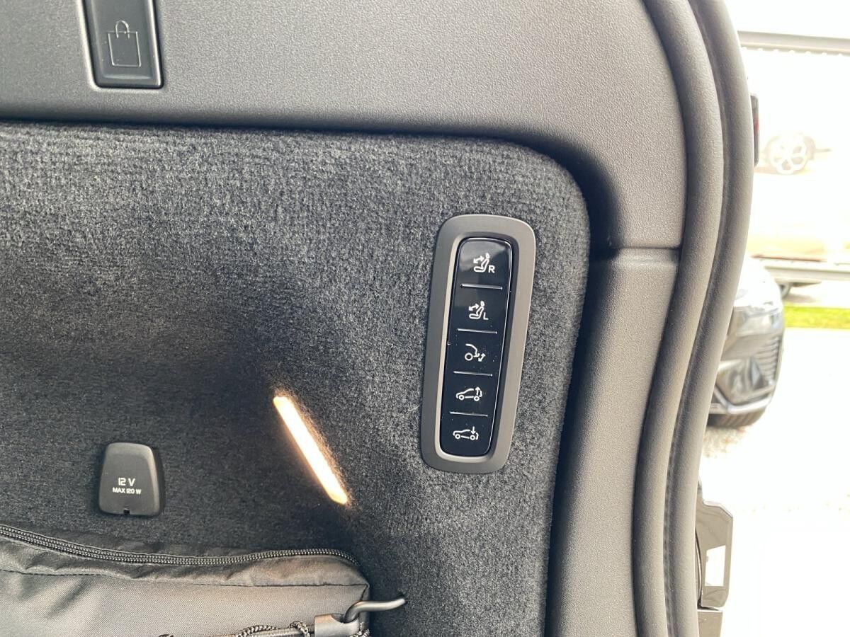 Volvo EX90 Twin Performance 6-Sitzer Ultra AHK Luftf