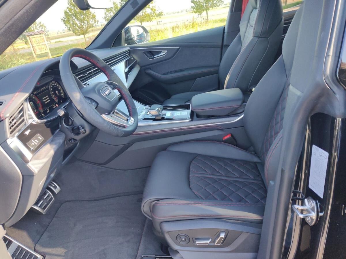 Audi Q8 SUV TDI quattro tiptronic