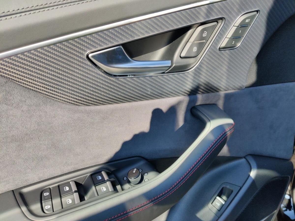 Audi Q8 SUV TDI quattro tiptronic