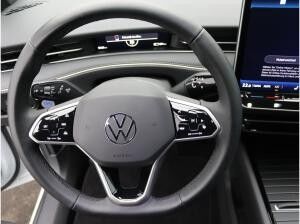 Volkswagen ID.7 Pro / AR-HuD, Navi, Matrix, 360°, AHK, SHZ