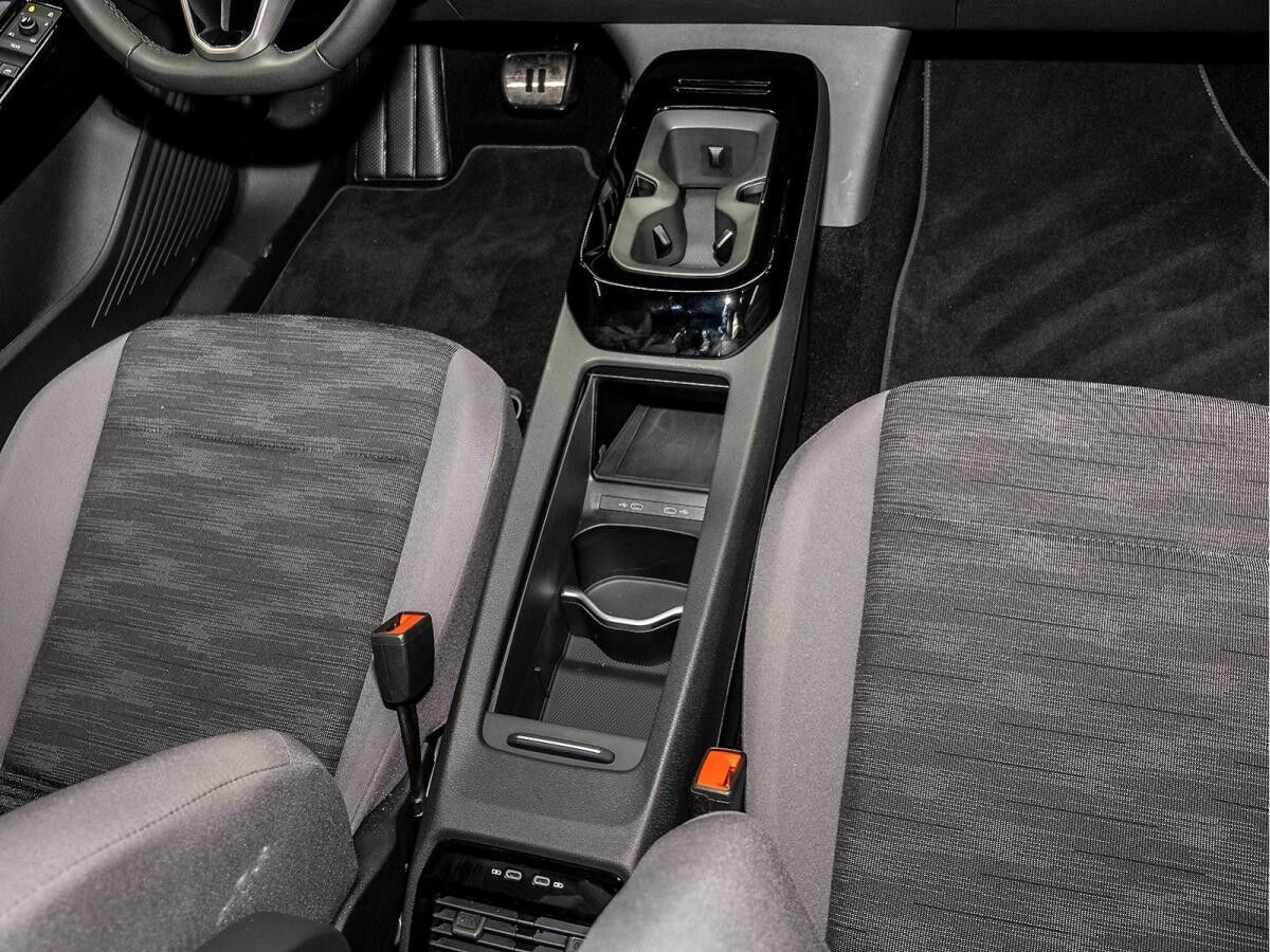Volkswagen ID.4 Pure Navi AHK Tempomat